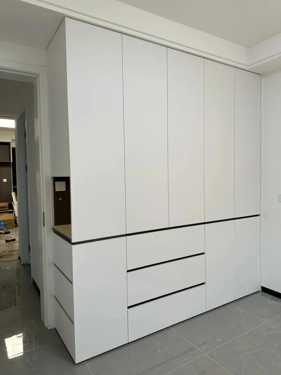 丽水全屋定制通顶衣柜实景 · 未来之境木作供图